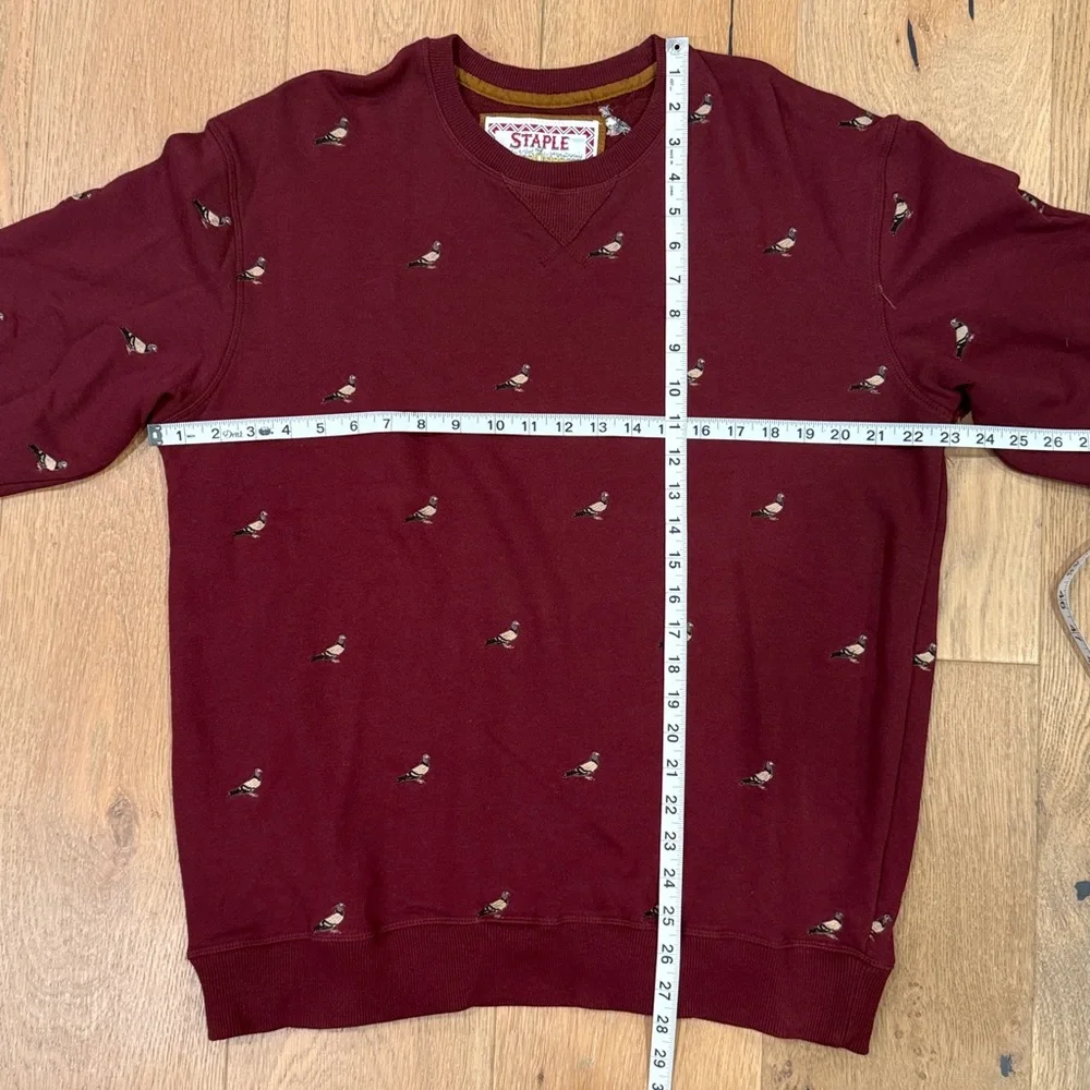 Staple Pigeon Men’s All Over Embroidered Crewneck Sweater Large - Picture 6 of 7